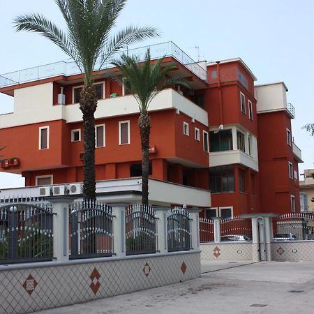 Hotel Il Giardino Degli Aranci نولا المظهر الخارجي الصورة