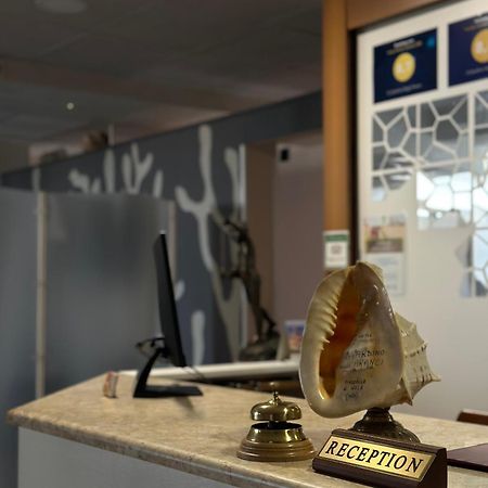Hotel Il Giardino Degli Aranci نولا المظهر الخارجي الصورة