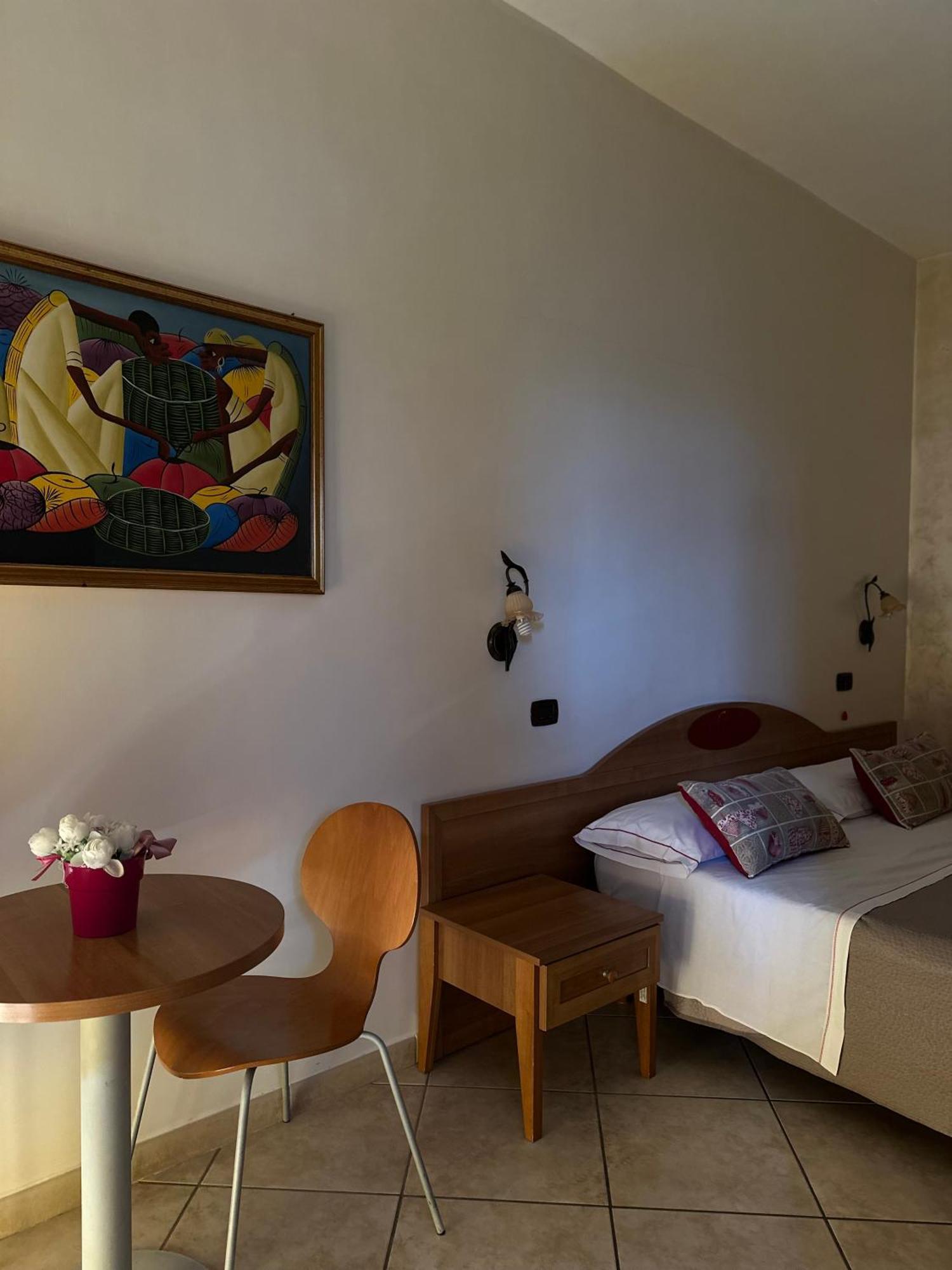 Hotel Il Giardino Degli Aranci نولا المظهر الخارجي الصورة