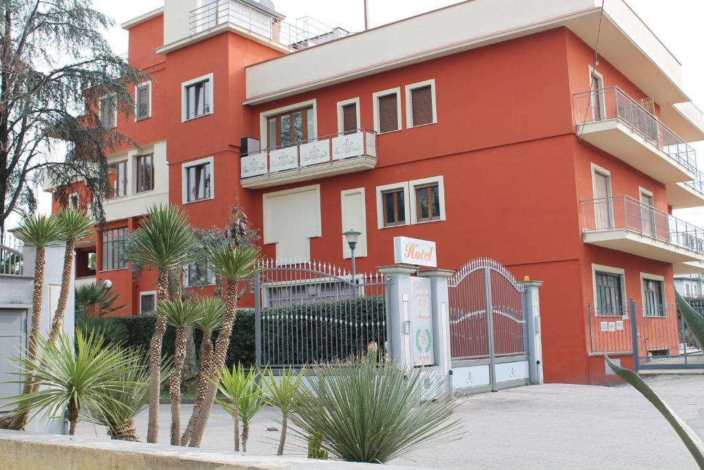 Hotel Il Giardino Degli Aranci نولا المظهر الخارجي الصورة