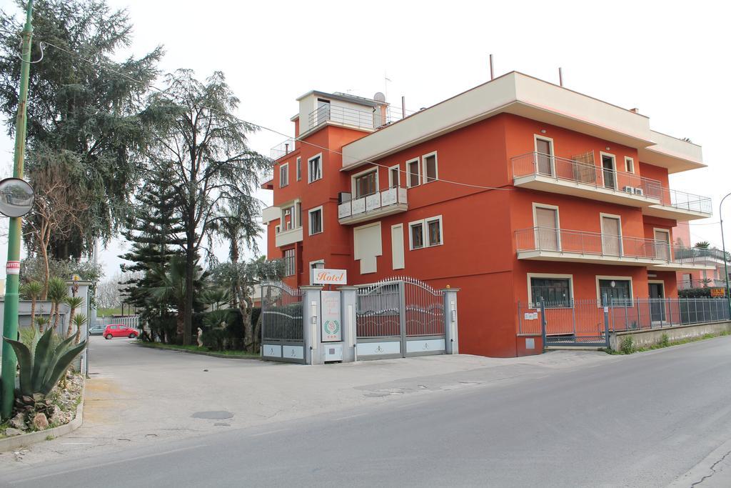Hotel Il Giardino Degli Aranci نولا المظهر الخارجي الصورة